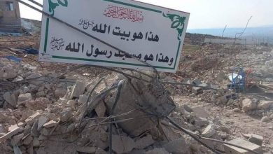 الاحتلال يهدم مصلى في دير سامت ويوَسع مستوطنة "كرمي تسور"