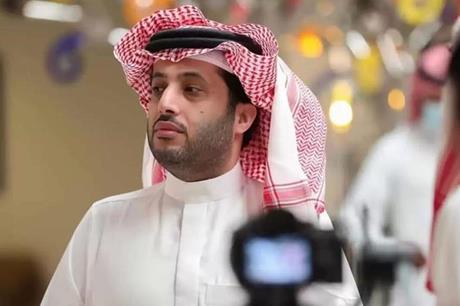 تركي آل الشيخ يكشف حقيقة تمويل صفقة رونالدو مع النصر