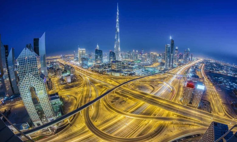 دول الخليج العربي تُظهر تقدمًا ملحوظًا في مجال التحول الرقمي