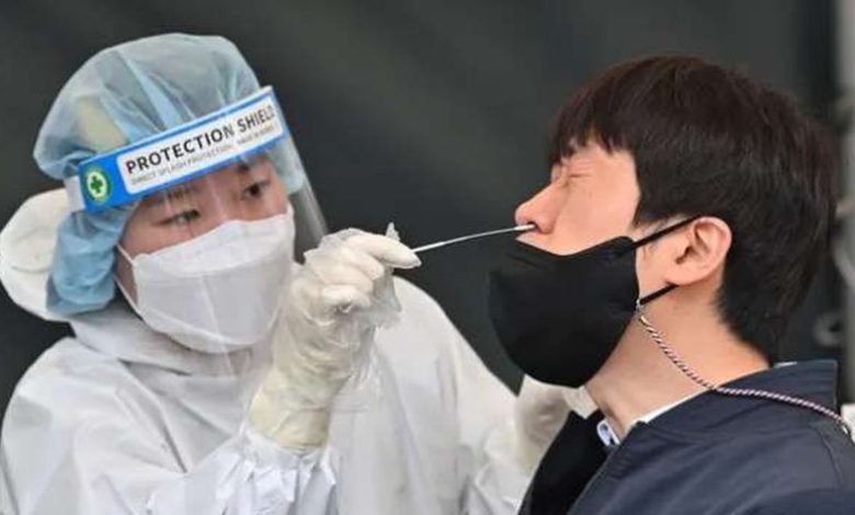 كوريا الجنوبية تسجل حوالي 53 ألف إصابة جديدة بفيروس كورونا