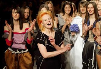 وفاة مصممة الأزياء البريطانية فيفيان ويستوود