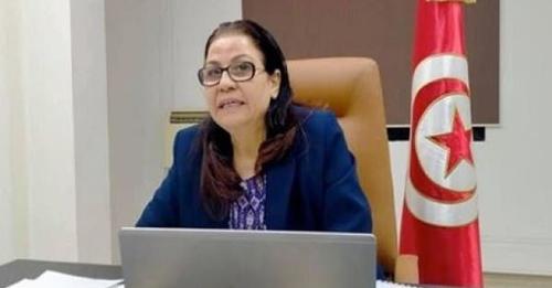 الرئيس التونسي #قيس_سعيد يقرر إقالة وزيرة التجارة وتنمية الصادرات فضيلة رابحي