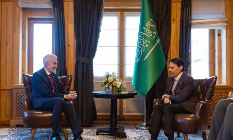 وزير الخارجية يبحث مع «يورجين» جهود مكافحة الإرهاب والجريمة - أخبار السعودية
