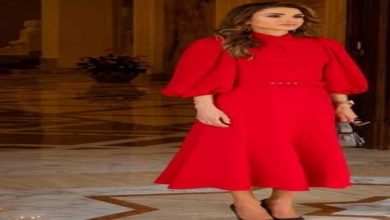 أجمل إطلالات الملكة رانيا باللون الأحمر