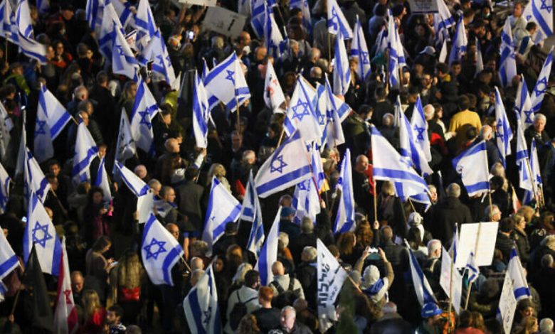 المنظمون يتوقعون مشاركة أكبر في مظاهرة نهاية الأسبوع في تل أبيب بعد صدور الحكم ضد درعي
