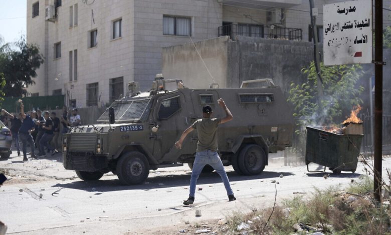 مقتل 4 فلسطينيين في اشتباكات مع قوات الجيش الإسرائيلي في جنين