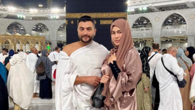 هاجر أحمد وزوجها من داخل الحرم المكي - الصورة من حسابها على إنستغرام