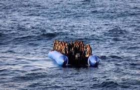 8000 يورو دفعها كل راكب لرحلة الموت.. حصيلة جديدة لضحايا غرق مركب المهاجرين بإيطاليا