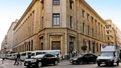 البنك المركزي المصري يرفع سعر الفائدة على أذون الخزانة لـ22.27%