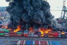 تركيا.. تجدد الحريق في ميناء إسكندرون