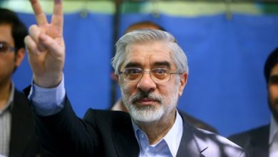 موسوي وخاتمي يدعوان الى تغيير في النظام السياسي في إيران