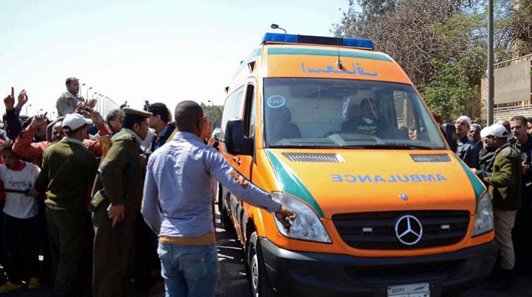إصابة 11 شخصاً في حادث سير ببني سويف