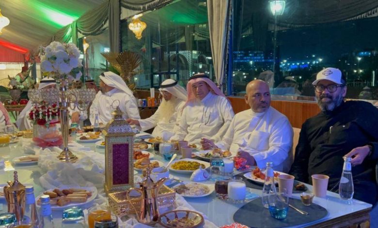 حنبولي يقيم مأدبة إفطار للقانونيين - أخبار السعودية