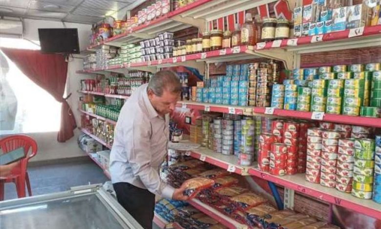 فيديو.. رئيس التجارة الداخلية بالتموين يبشر المواطنين: انخفاض أسعار السلع في رمضان