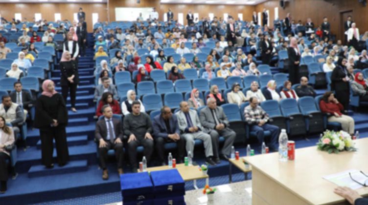 نائب محافظ المنيا يشهد فاعليات المؤتمر الأول  لأسرة محاربى السرطان