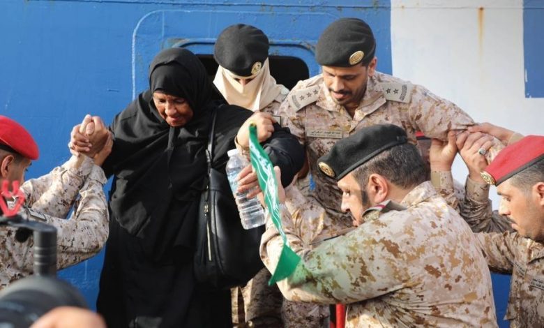 استمراراً لجهود المملكة في عمليات الإجلاء من السودان.. وصول 187 شخصاً من رعايا الدول الشقيقة والصديقة إلى جدة - أخبار السعودية