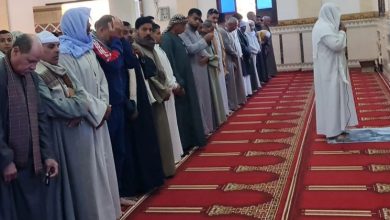 آلاف المصلين يؤدون صلاة عيد الفطر بالمساجد في الفيوم