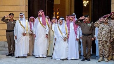 أمير منطقة الرياض يستقبل المهنئين بعيد الفطر المبارك
