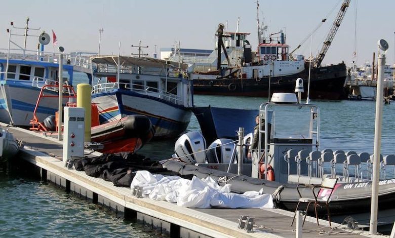 العثور على 70 جثة لمهاجرين بسواحل تونس