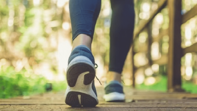 المشي يساعد على تقوية الجهاز المناعي ويحد من الإجهاد والتوتر