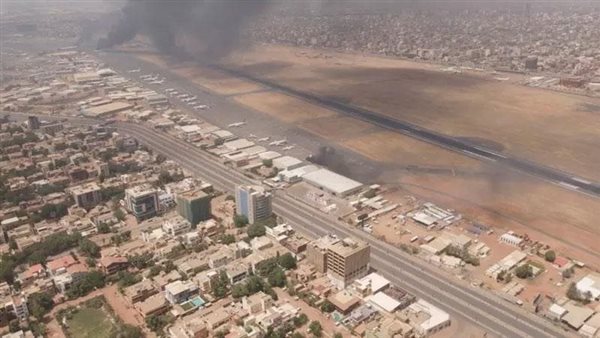 انتهاء عمليات الإجلاء من السودان بعد نقل 700 شخص