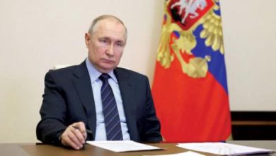 بوتين يقر بـ«صعوبات» في دونباس