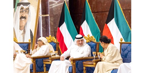 وزير الخارجية يقيم مأدبة سحور على شرف السفراء المتقاعدين ورؤساء البعثات الديبلوماسية الكويتية المتواجدين في البلاد