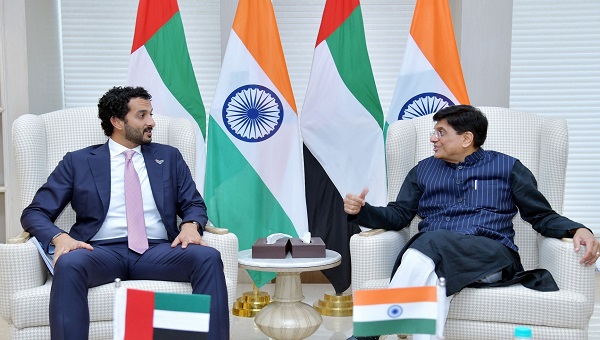 الإمارات تتفق على استكشاف فرص جديدة للاستثمار بقطاعات الاقتصاد والسياحة مع الهند