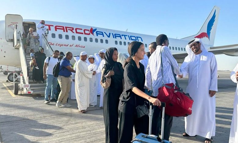 تقل 136 راكباً.. وصول طائرة الإجلاء الثانية إلى الإمارات قادمة من السودان