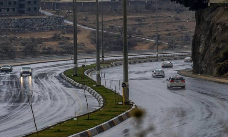 «الأرصاد»: أمطار رعدية ورياح نشطة على مناطق جازان وعسير والباحة - أخبار السعودية