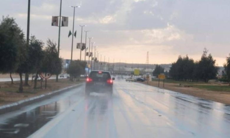 «الأرصاد»: أمطار رعدية ورياح نشطة على مناطق جازان وعسير والباحة - أخبار السعودية