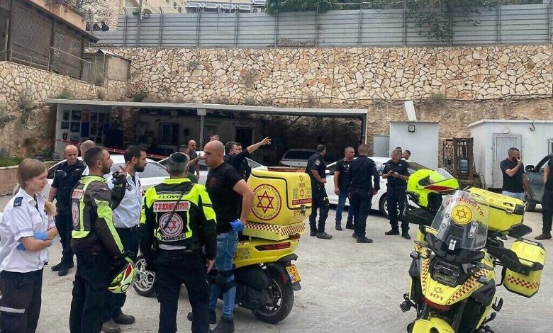 5 قتلى في يافة الناصرة في "مجزرة" وقعت في إطار حرب عصابات كما يبدو