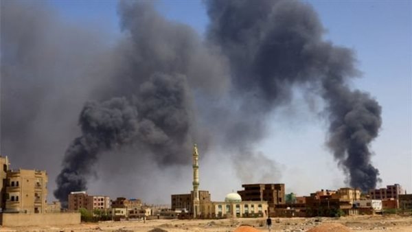 السودان.. قصف مدفعي يعصف بالهدنة بين الدعم السريع والجيش