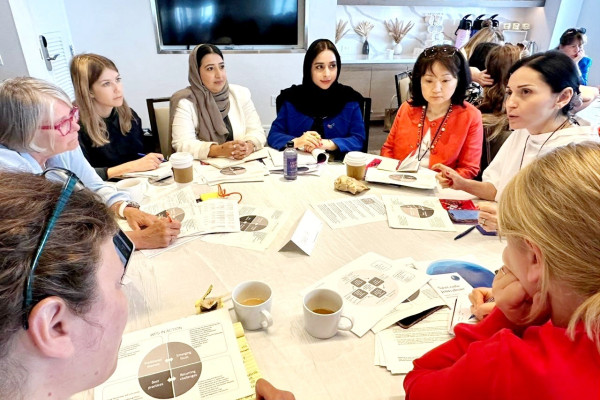 "الخارجية" تشارك في اجتماع شبكة نقاط الاتصال للمرأة والسلام والأمن في واشنطن