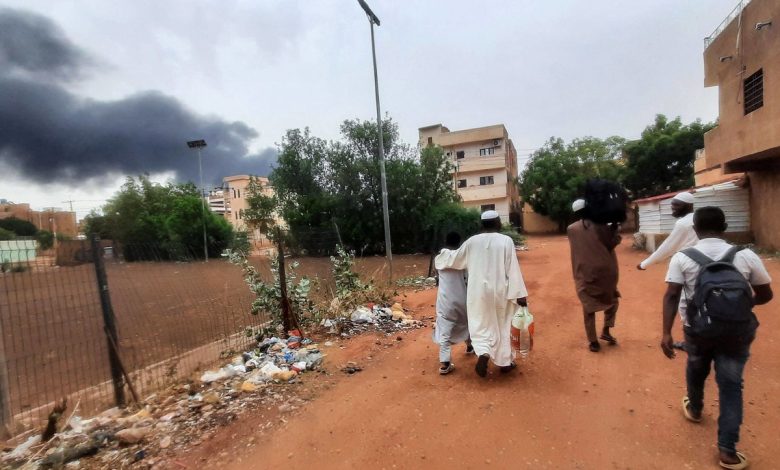 السعودية وأميركا تدينان تجدد العنف فور انتهاء الهدنة في السودان