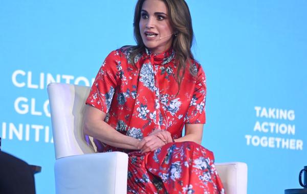 الملكة رانيا Queen Rania Al-Abdullah (مصدر الصورة: Noam Galai / GETTY IMAGES NORTH AMERICA / Getty Images via AFP)