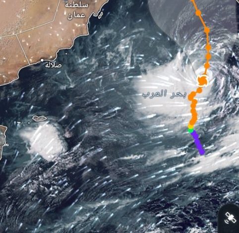 تعمق الحالة المدارية للعاصفة “بيبارجوي” إلى إعصار من الدرجة الثالثة