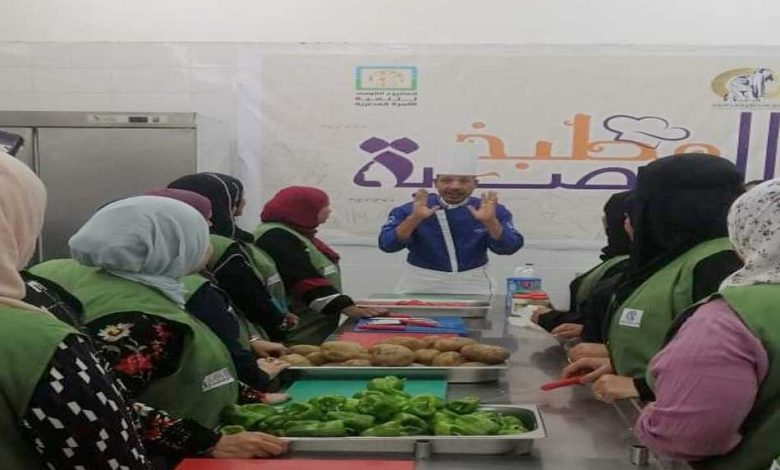 مشاركة سيدات القصير فى ثامن أيام مبادرة مطبخ المصرية بالبحر الأحمر