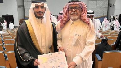 السويد يحتفي بتخرجه - أخبار السعودية