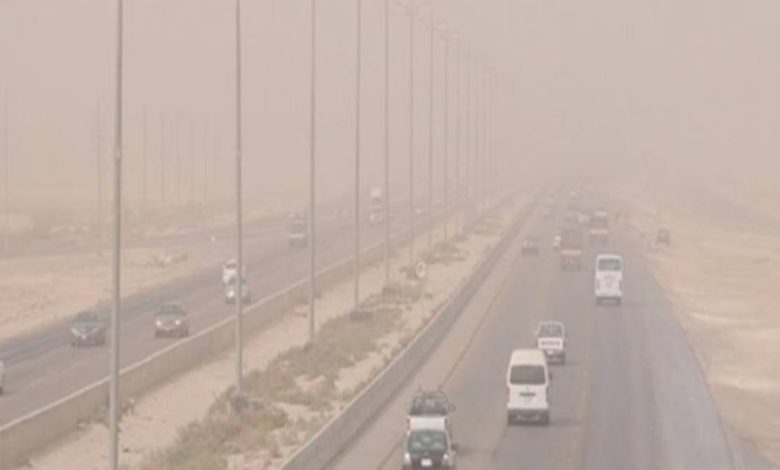 «الأرصاد»: رياح نشطة مثيرة للأتربة والغبار تحد من الرؤية على 4 مناطق - أخبار السعودية