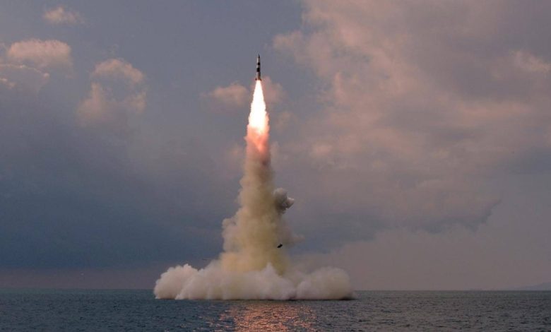 كوريا الشمالية تطلق صاروخاً باليستياً في البحر - أخبار السعودية