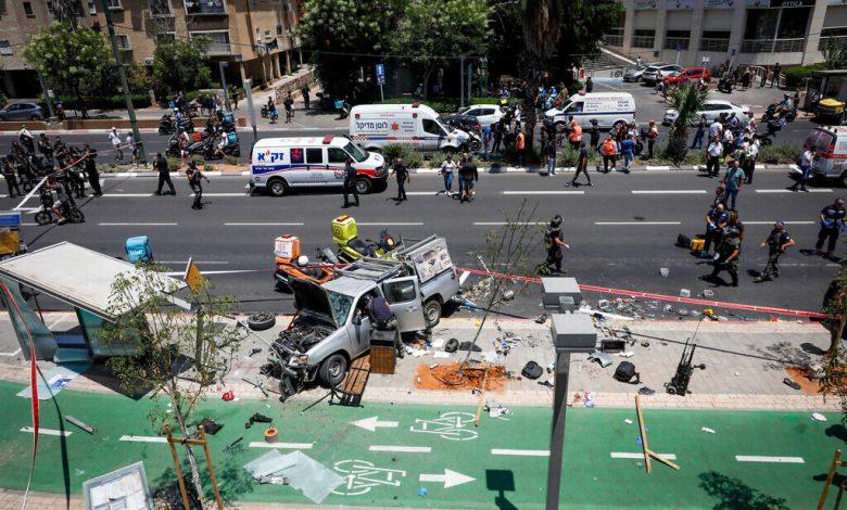 7 مصابين في عملية دهس وطعن في تل أبيب؛ ومقتل المنفذ