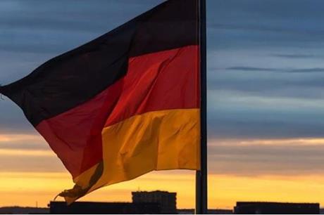 ألمانيا.. انكماش نشاط الأعمال في يوليو يزيد من مخاوف الركود