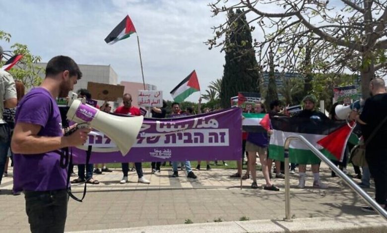 الكنيست يتقدم بمشروع قانون يحظر الأعلام الفلسطينية في حرم الجامعات