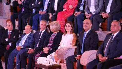 رئيس وزراء الأردن يطلق شعلة مهرجان جرش.. ومصر ضيف شرف