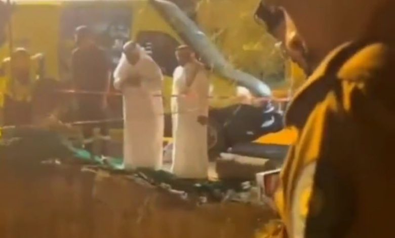 فيديو جديد لعملية انتشال جثمان آسيوي بعد سقوطه في بئر بالمدينة