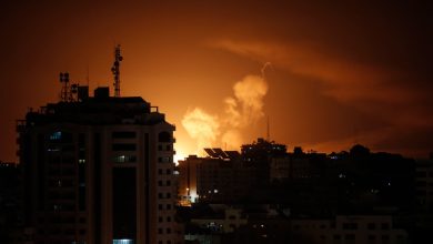 فيديو: طائرات الاحتلال تستهدف موقعين للمقاومة في قطاع غزة