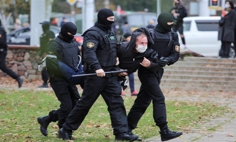 منظمات تتهم بيلاروسيا بالقمع الجماعي والتدمير المنهجي للمجتمع المدني