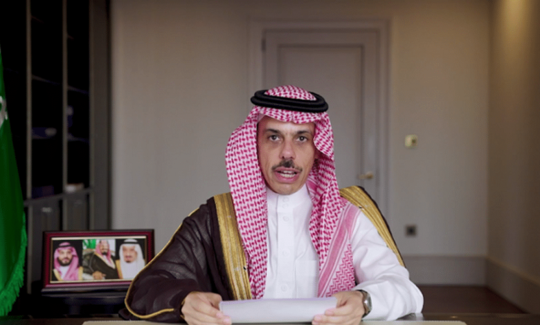 وزير الخارجية في كلمته بملتقى الخليج للأبحاث: نسعى لتعزيز التكامل والوحدة الخليجية