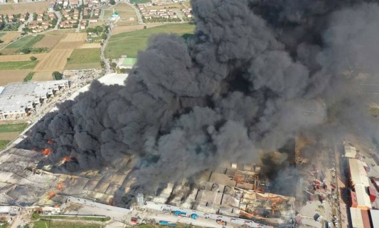 إصابة 10 أشخاص في انفجار بميناء «ديرينس» التركية - أخبار السعودية